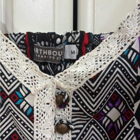 EUC EARTHBOUND AZTEC PRINT MINI DRESS - Picture 5 of 6